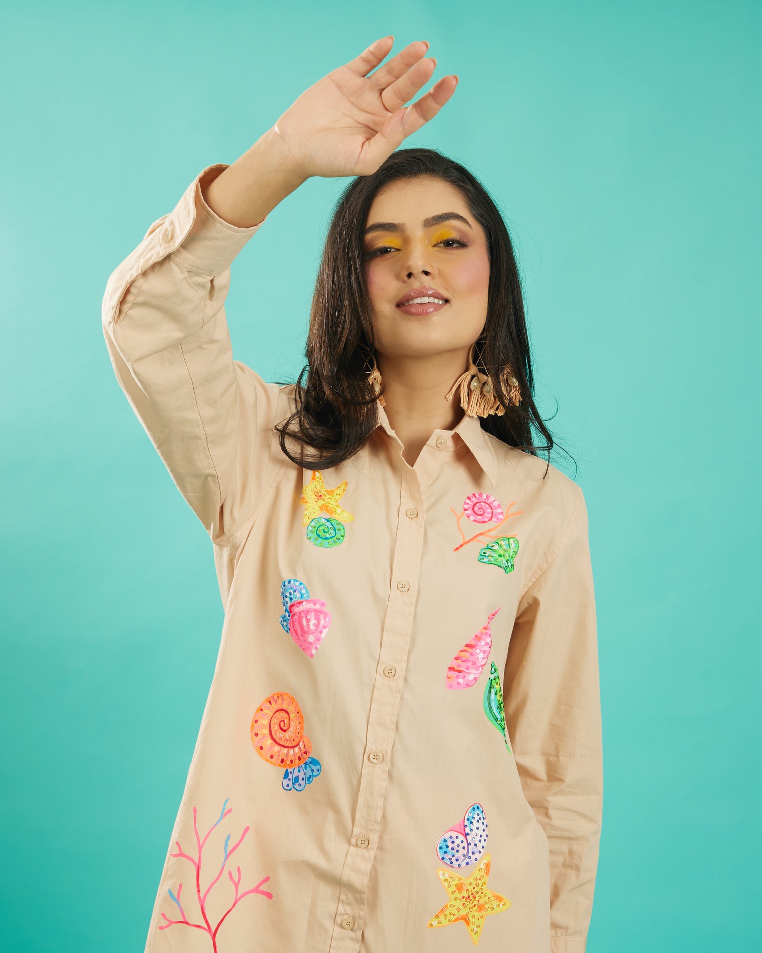 The Beach Please! Shirt in Sand