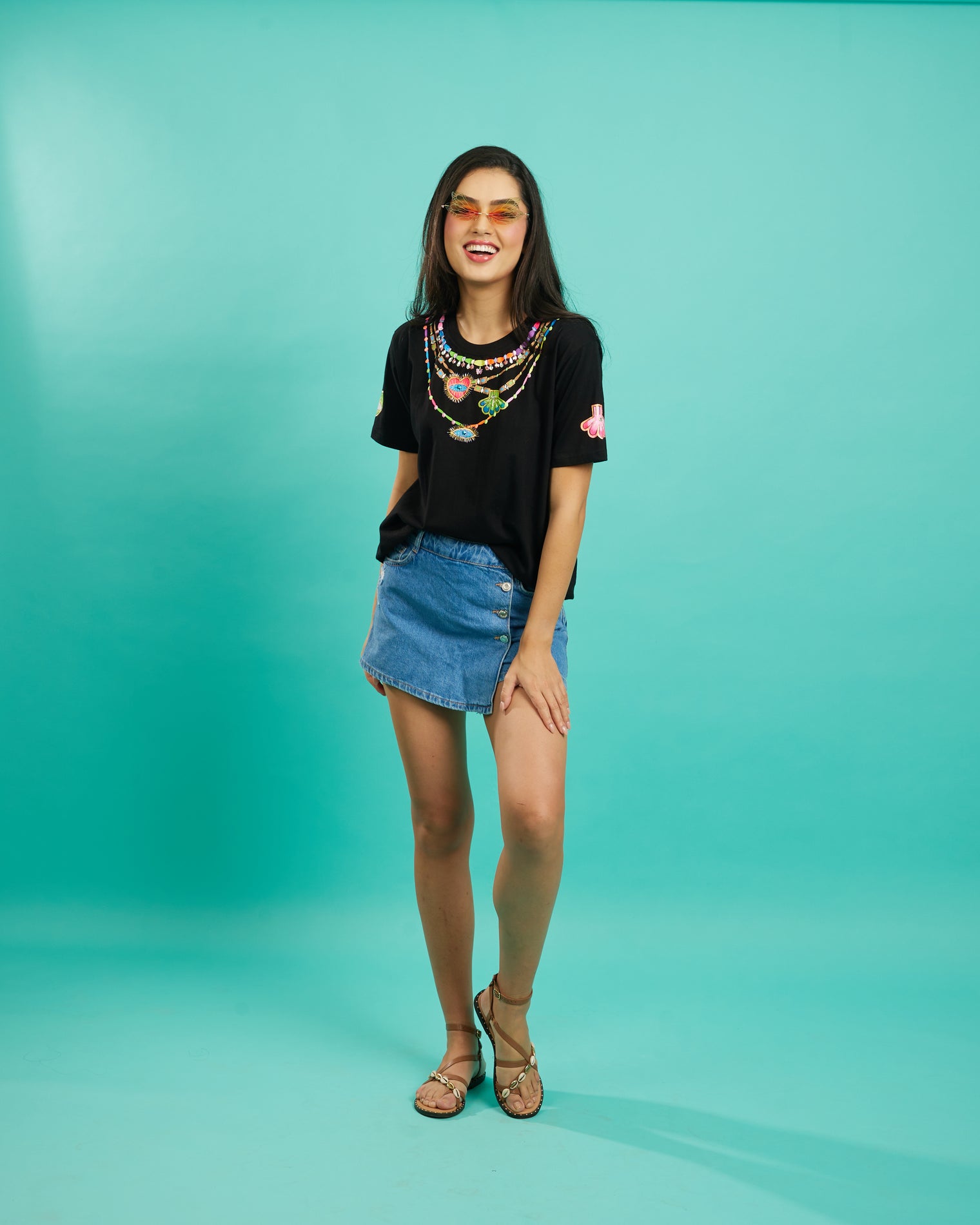 The Charm Necklace Tee in Black