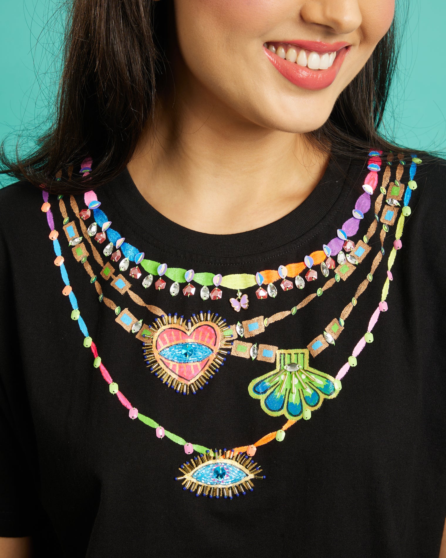 The Charm Necklace Tee in Black